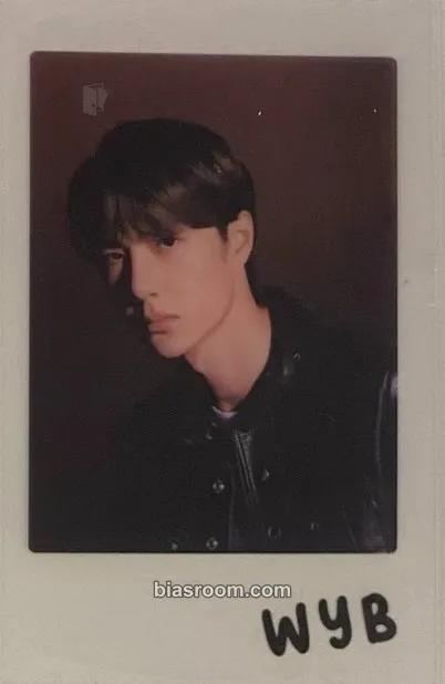 Yibo Yuehua Entertainment Collector Cards Photocard - UNIQ - UNIQ K-pop photocard