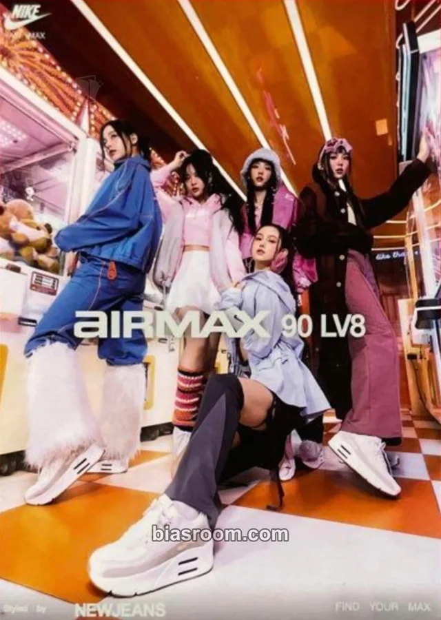 NewJeans - Other postcard brand collaboration