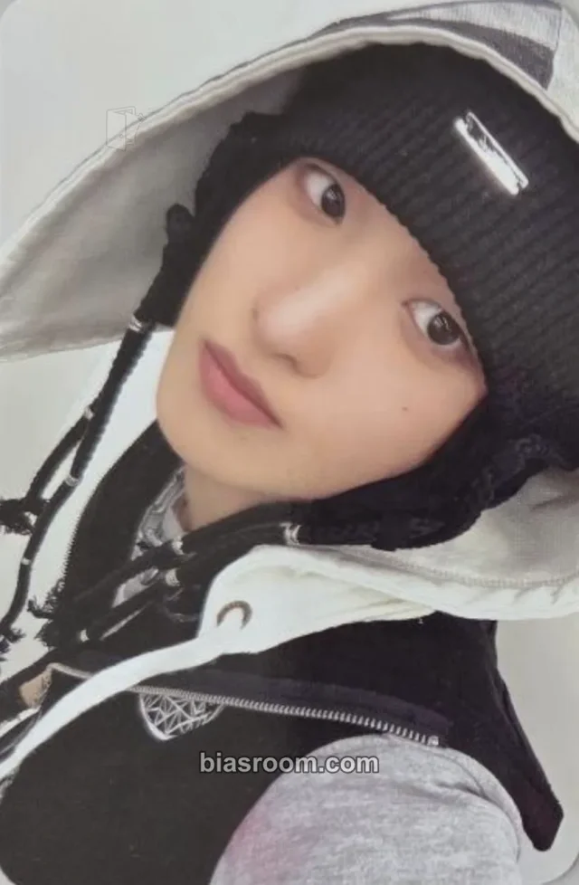 NAZE - Kimkun - NAZE Album album photocard A version