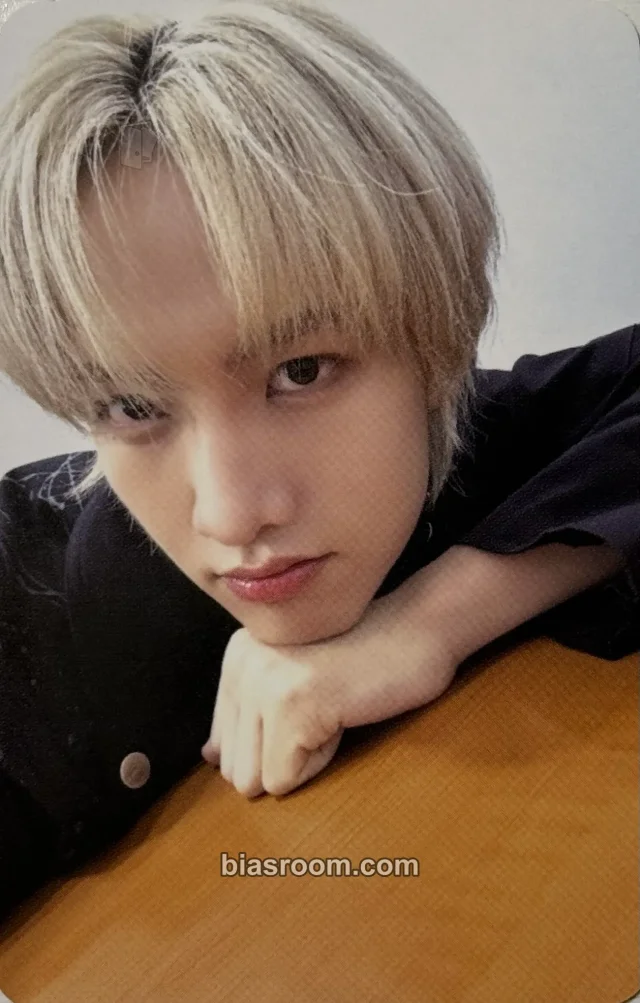 82Major - Seongil - X-82 Album withmuu pob (pre-order benefit)