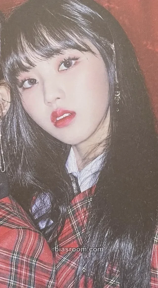 CLC - Eunbin - BLACK DRESS Album postcard album inclusion