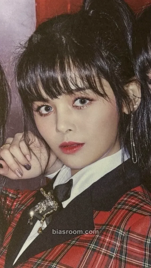 CLC - Sorn - BLACK DRESS Album postcard album inclusion