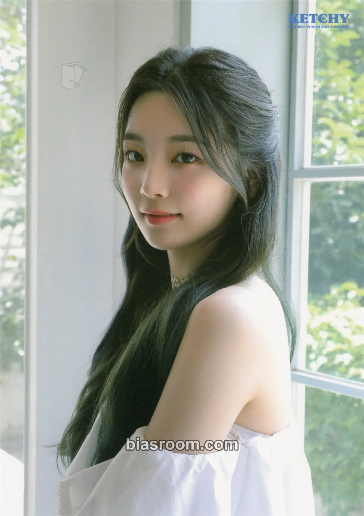 Yeonhee KETCHY 2nd official fanclub Photocard - Rocket Punch - Rocket Punch K-pop photocard