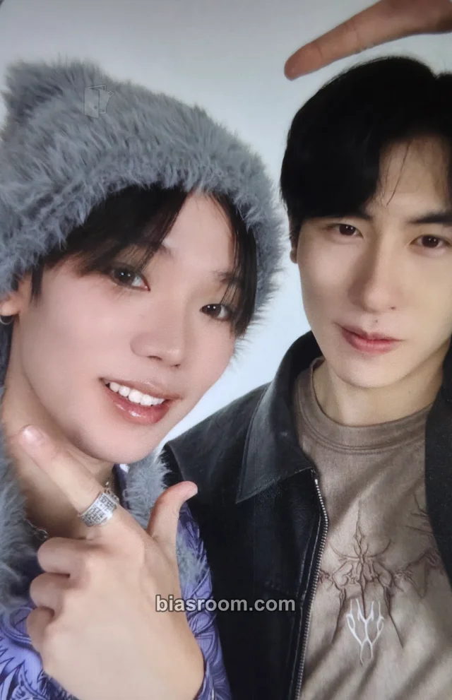 RE:WIND - Eddie & Lei - FOREVER Album album photocard
