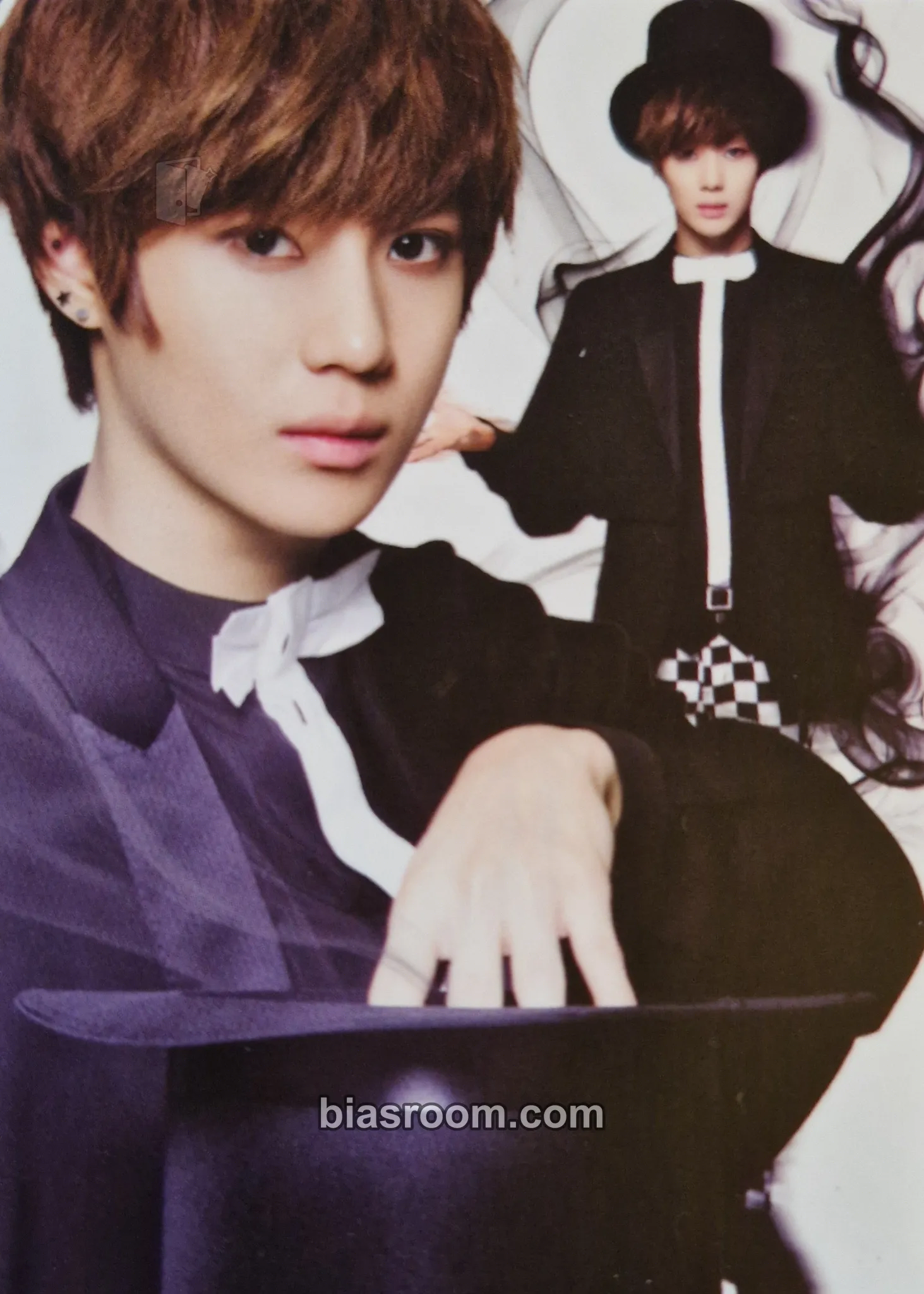 Taemin SHINee in Wonderland Photocard - SHINee - SHINee K-pop photocard