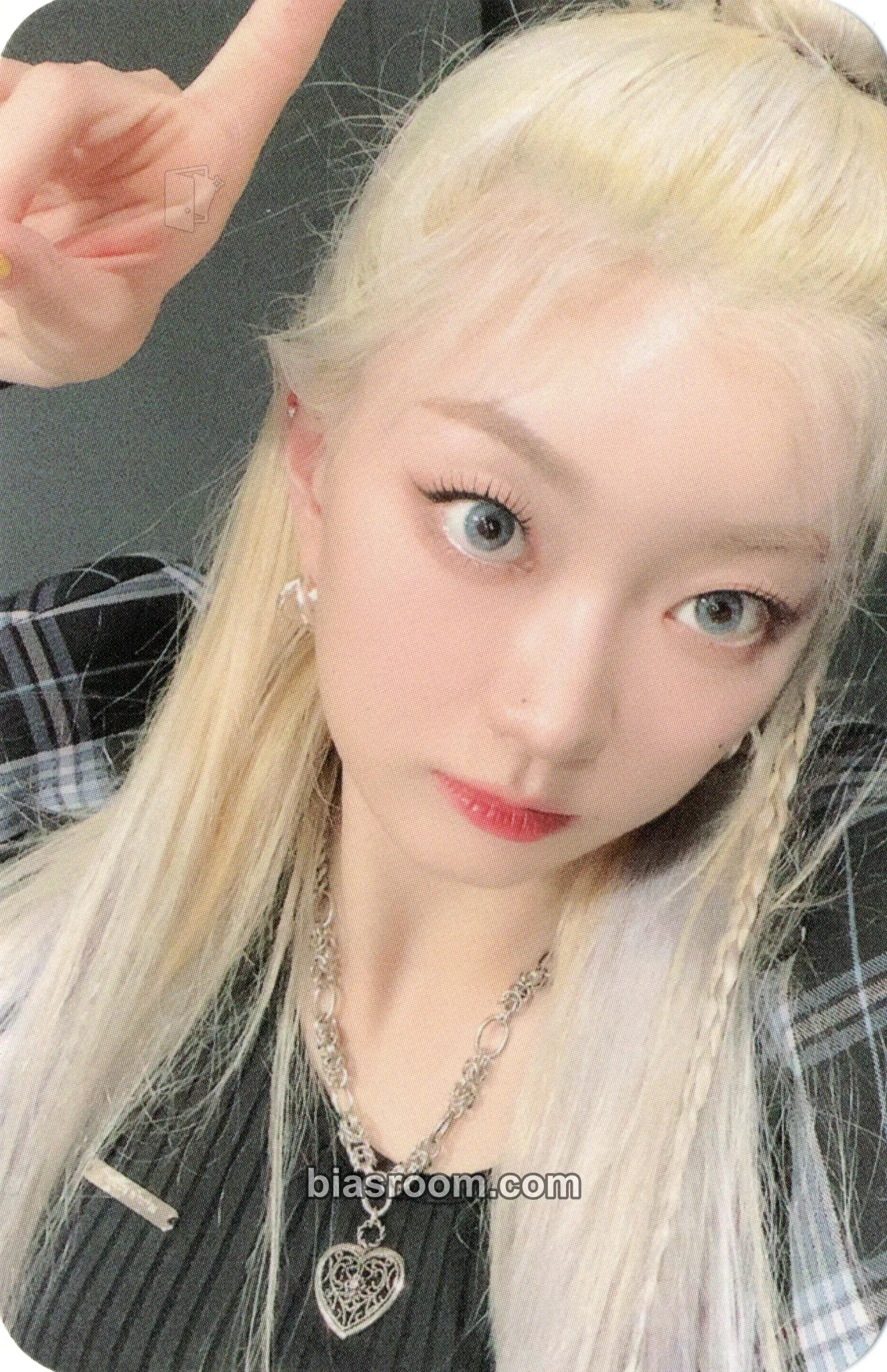 Karin XX Photocard - Craxy - Craxy K-pop photocard
