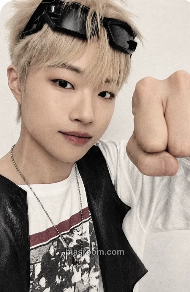 NAZE - Ato - NAZE Album fansign mokketshop round 3