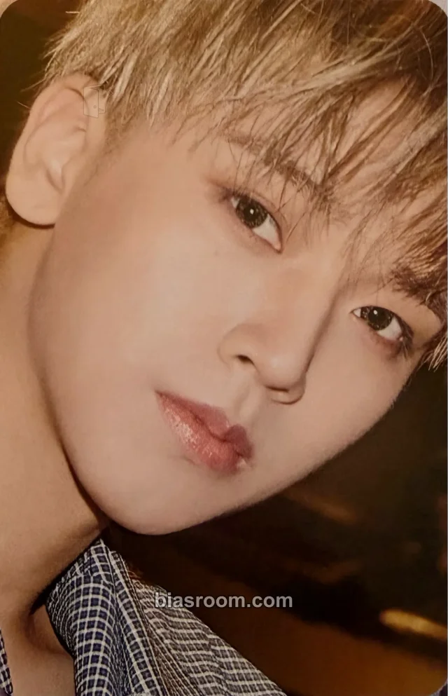 ENOi - Hyuk - For RAYS, Realize All Your Star Album album photocard