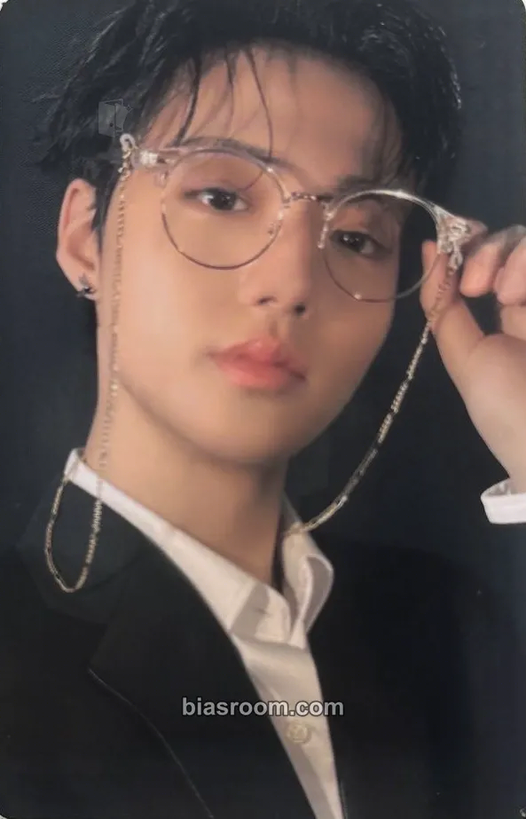 Doyoung REBOOT Photocard - TREASURE - TREASURE K-pop photocard