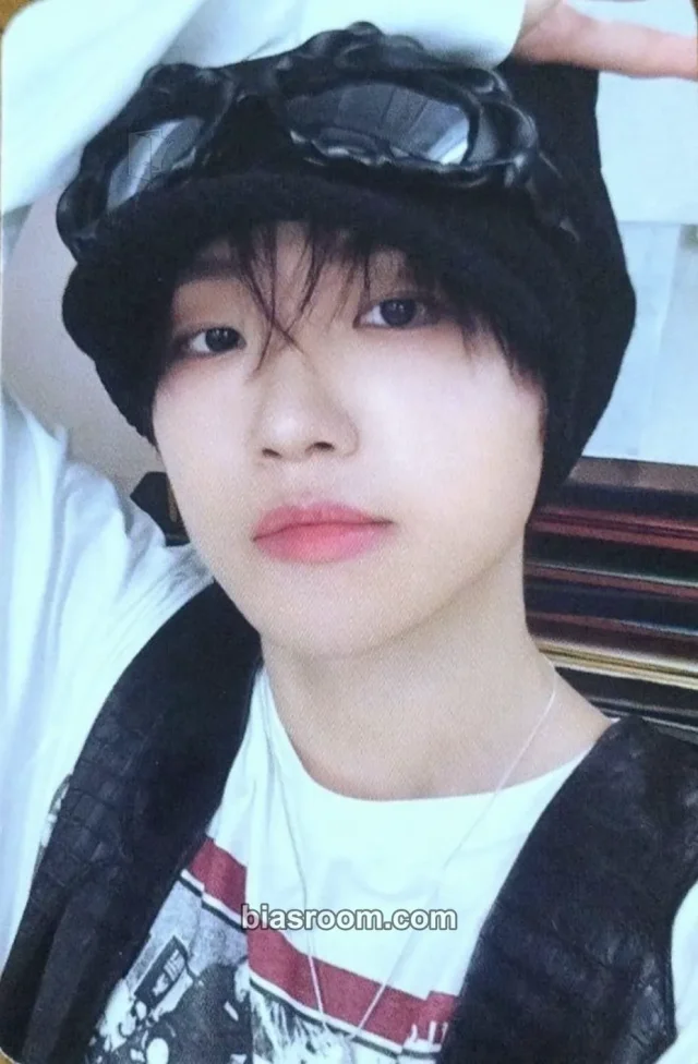 NAZE - Ato - NAZE Album album photocard A version