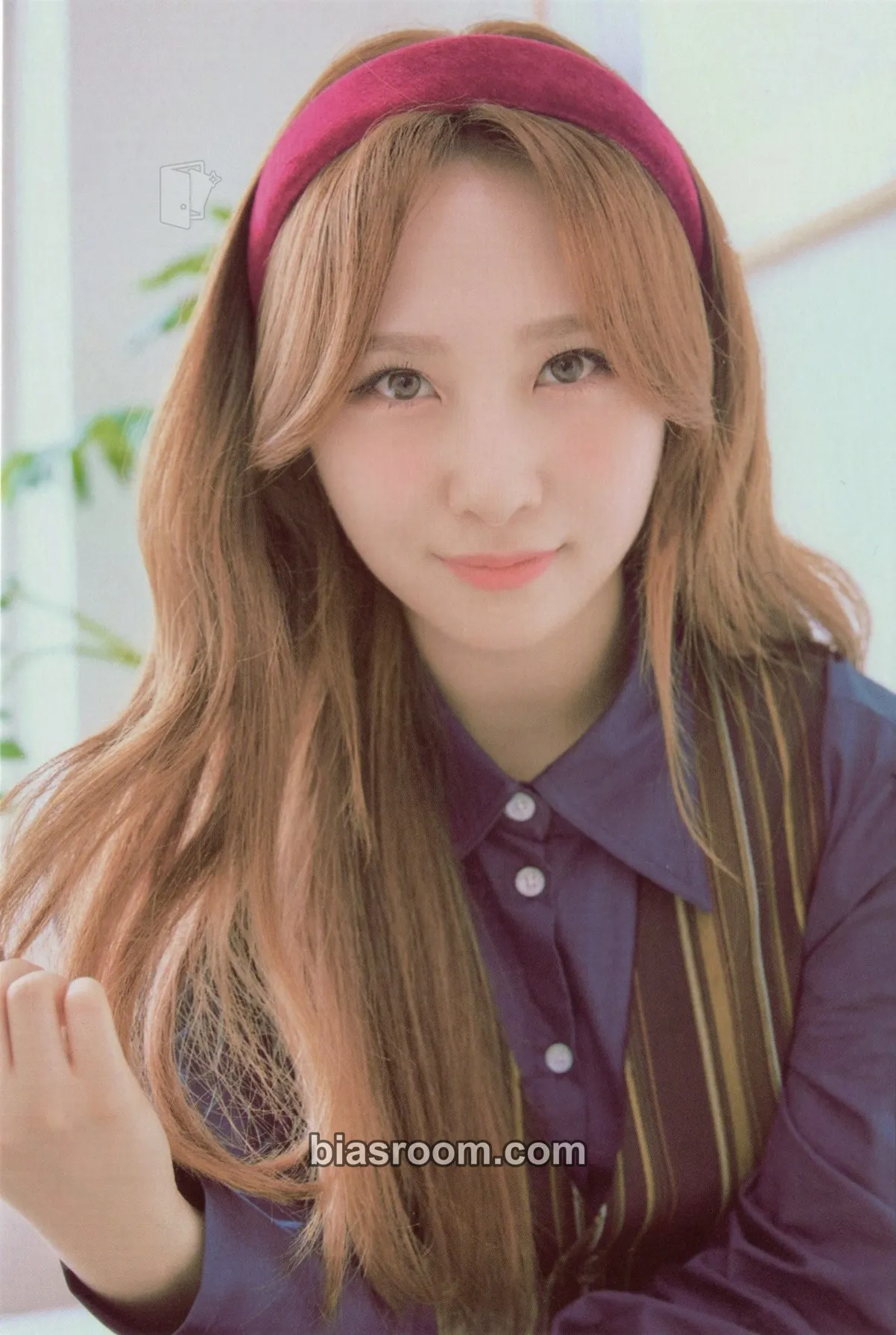 Juri Season's Greetings 2022 Photocard - Rocket Punch - Rocket Punch K-pop photocard