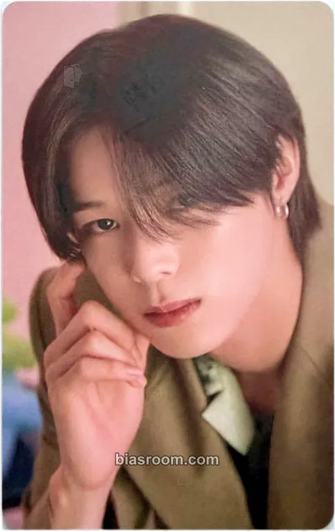 K The Daydream Believers Photocard - &TEAM - &TEAM K-pop photocard