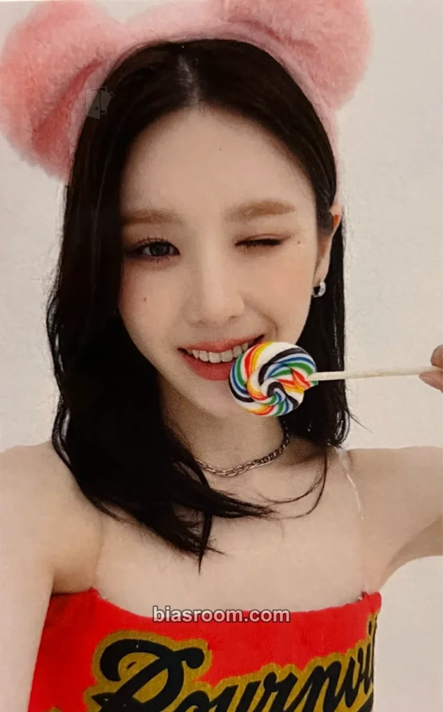 ARTMS - HeeJin - K Album flnk video call (fancall) round 1