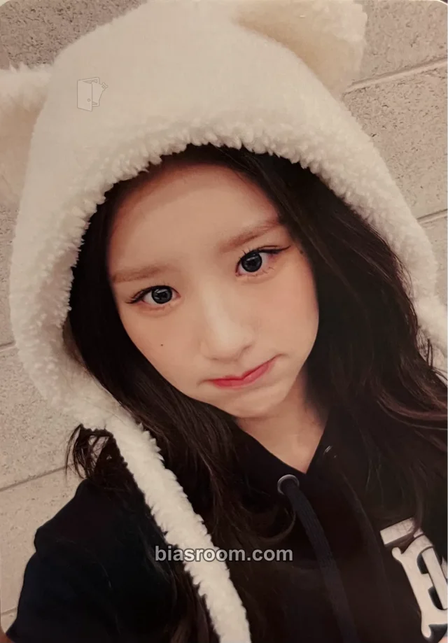 ARTMS - HeeJin - K Album fansign mini postcard mymusictaste (mmt) round 4 video call (fancall) supplemental