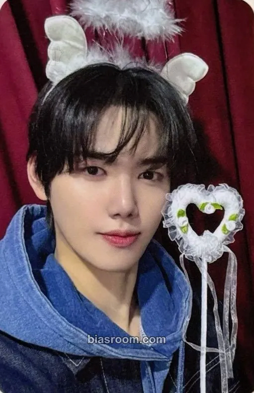 Minhee FIND THE ORBIT Photocard - CRAVITY - CRAVITY K-pop photocard