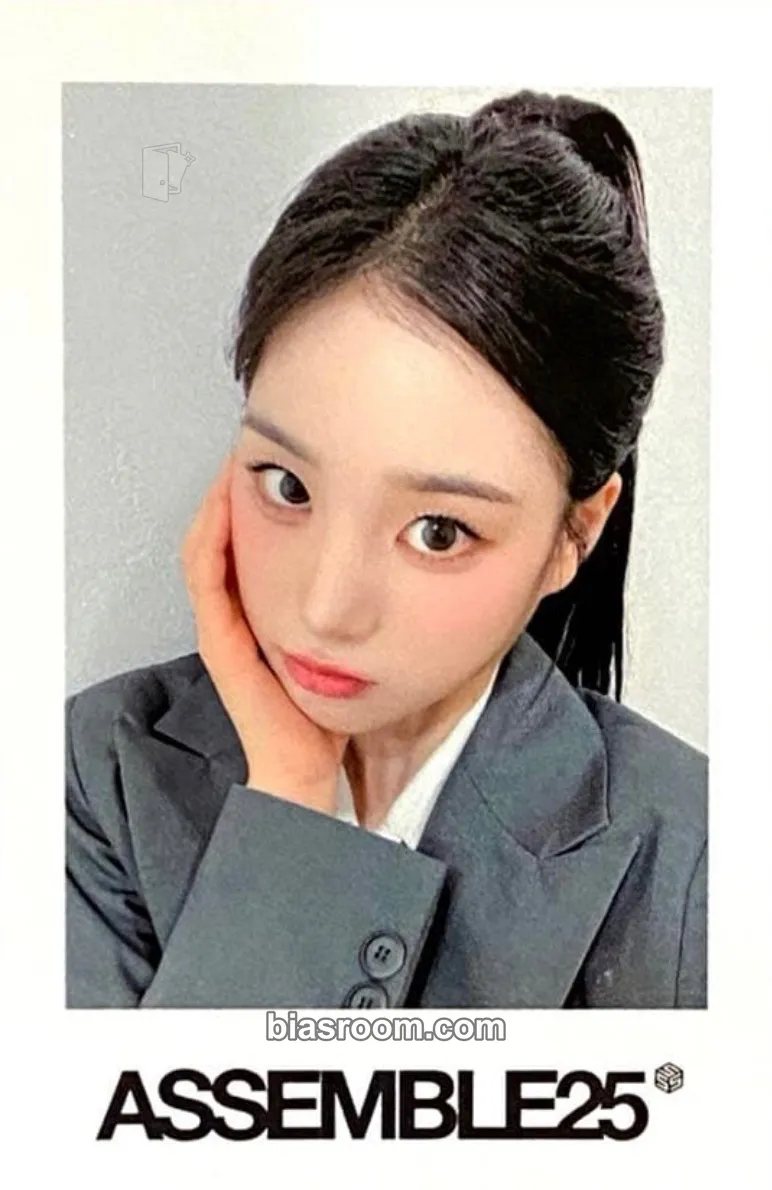 Jiyeon Assemble25 Photocard - tripleS - tripleS K-pop photocard