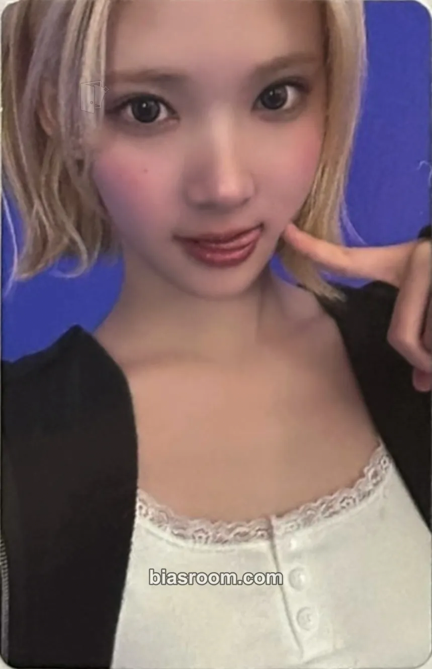 Jiwoo Lemon Tang Photocard - Hearts2Hearts - Hearts2Hearts K-pop photocard