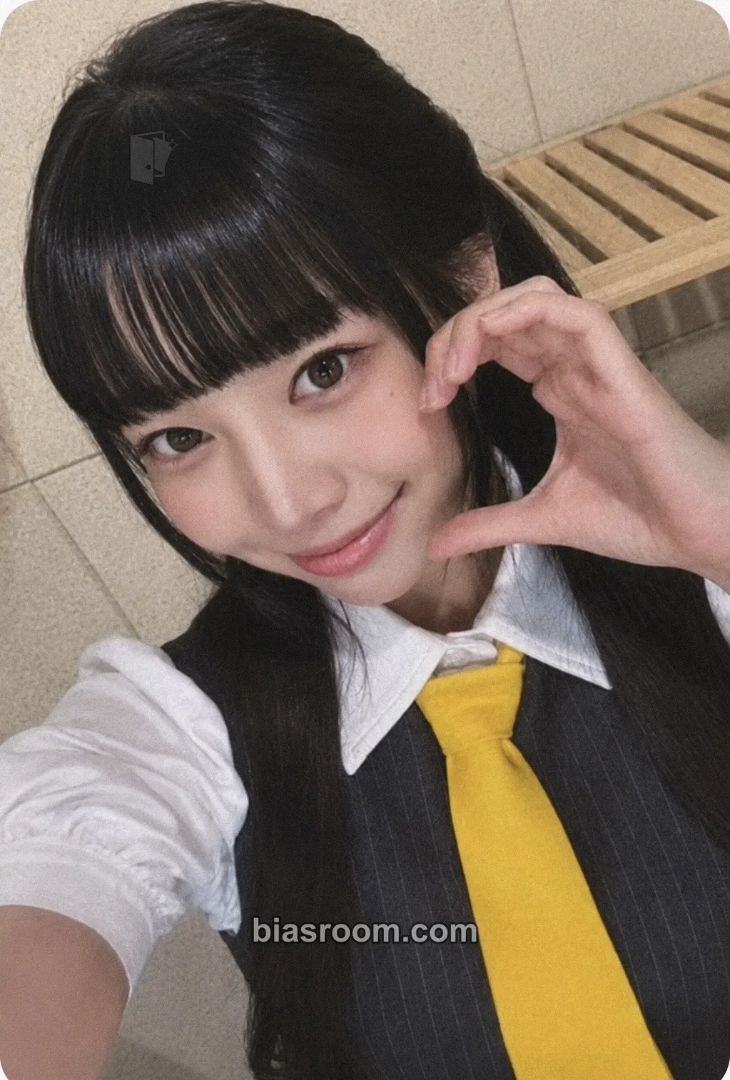 Nana 2025 UNIS FANCON ASIA TOUR Photocard - UNIS - UNIS K-pop photocard