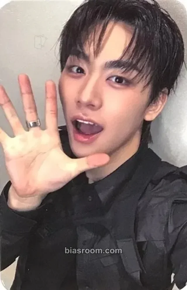 82Major - Seokjoon - FEELM Album whosfan video call (fancall) round 1