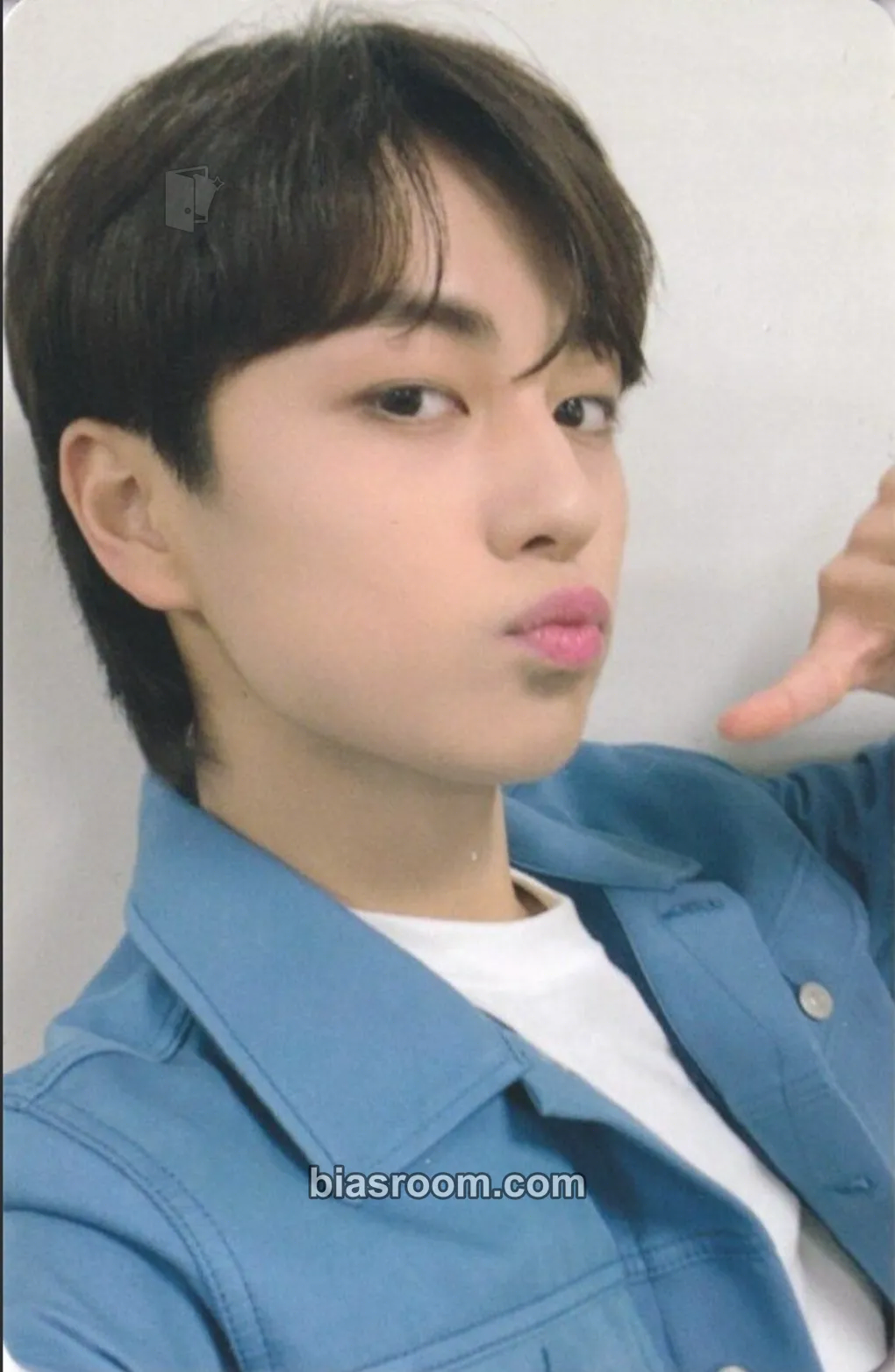 Taki &TEAM Official Logo Merchandise Photocard - &TEAM - &TEAM K-pop photocard