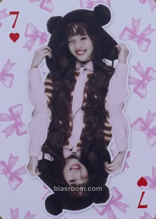 JURIA 2026 Season’s Greetings Photocard - XG - XG K-pop photocard