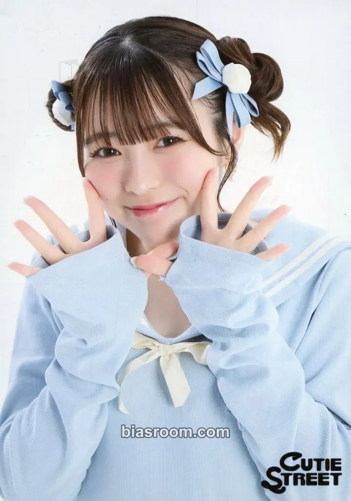 Miyu Umeda 5 photo set - styling 2024AW edition Photocard - Cutie Street - Cutie Street K-pop photocard