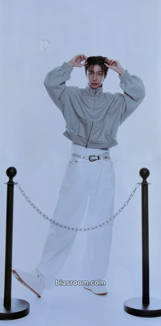 MONSTA X - Hyungwon - Unfold Album album inclusion digipack version english album folded poster