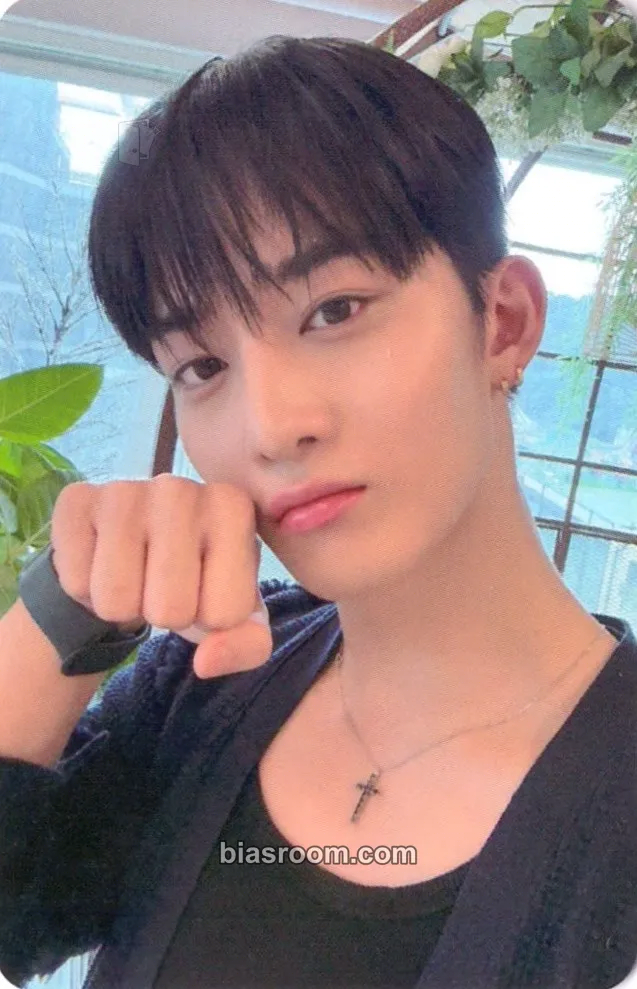 Jinyoung STILL YOUNG Photocard - Bae Jinyoung - Bae Jinyoung K-pop photocard