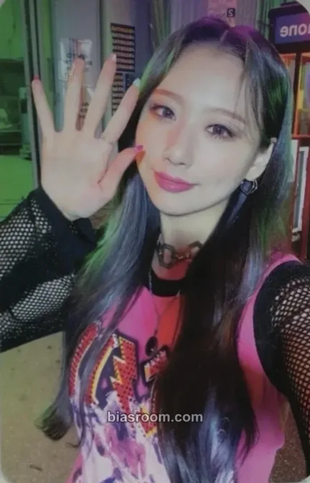 Hot Issue - Yewon - Icons Album dmc music fansign