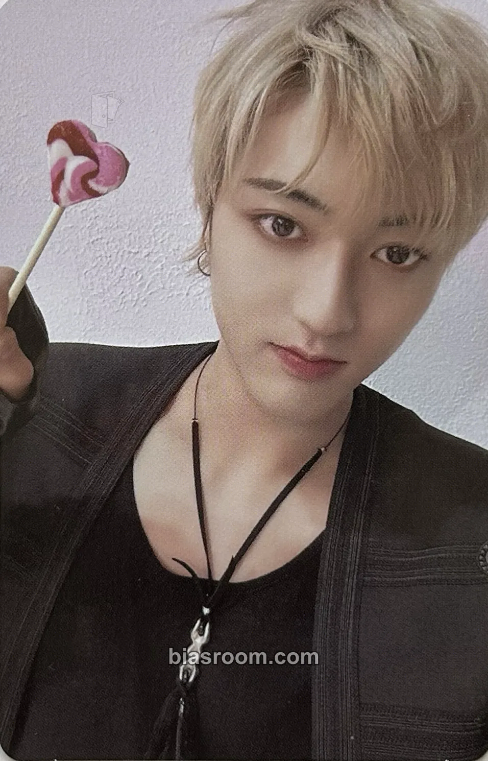 Haruto REBOOT Photocard - TREASURE - TREASURE K-pop photocard