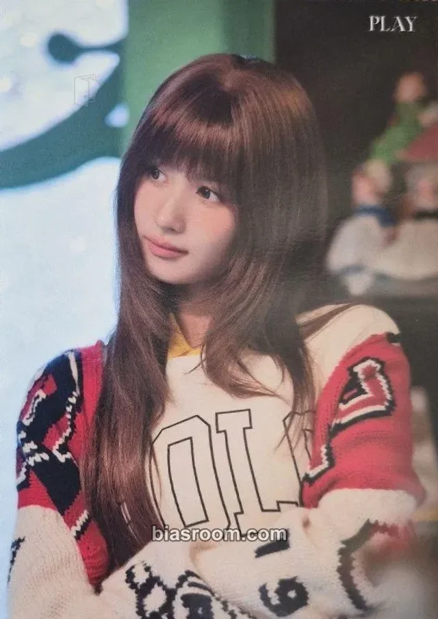 TWICE - Sana - PLAY Album trading card japan postcard merch inclusion