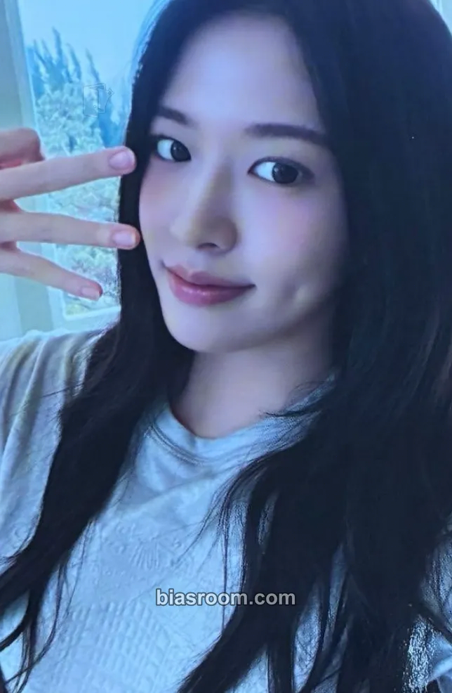 Yujin LUCID DREAM Photocard - IVE - IVE K-pop photocard