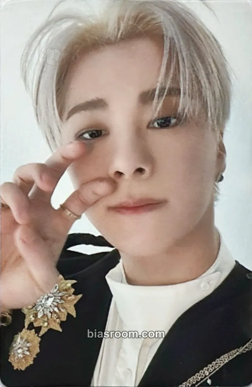 Moonbin Photocards (ASTRO) | Bias Room