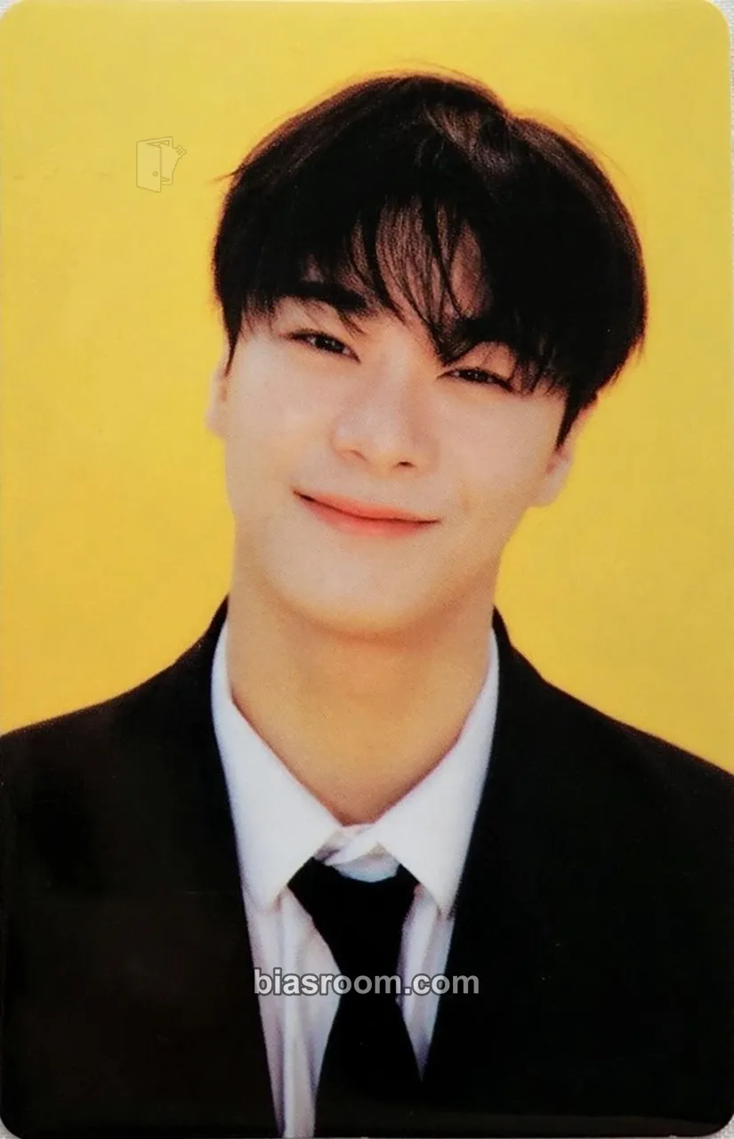 Moonbin Photocards (ASTRO) | Bias Room