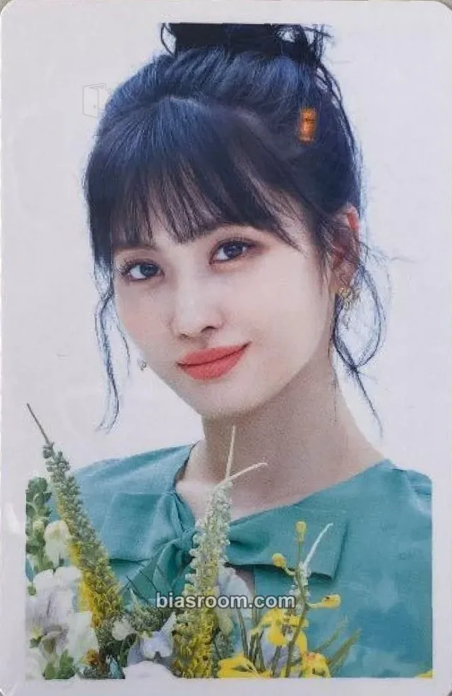 TWICE - Momo - #TWICE3 Album album photocard hi touch event