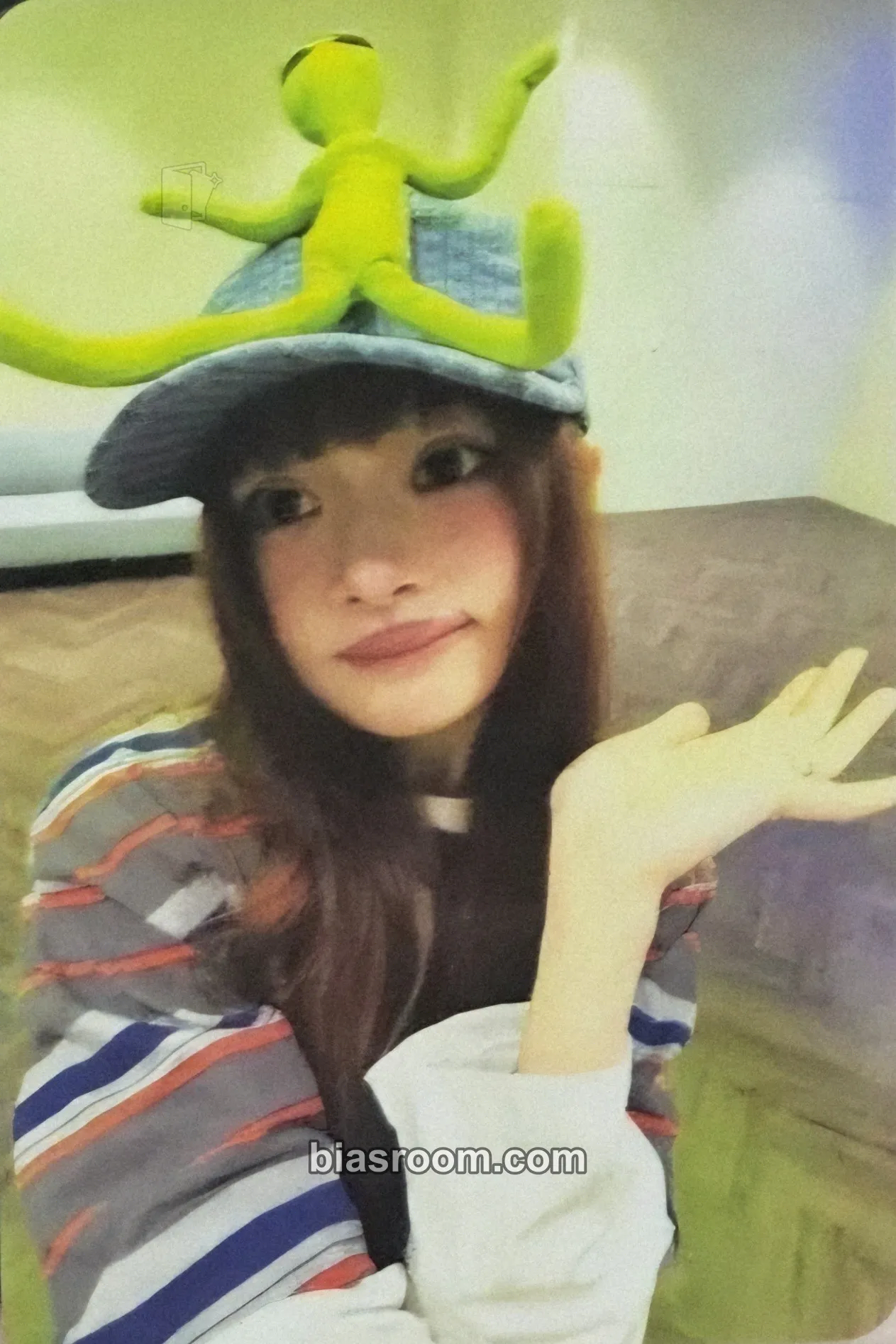You Dayeon 'Chongqing Romance' Fanmeeting Photocard - You Dayeon K-pop photocard
