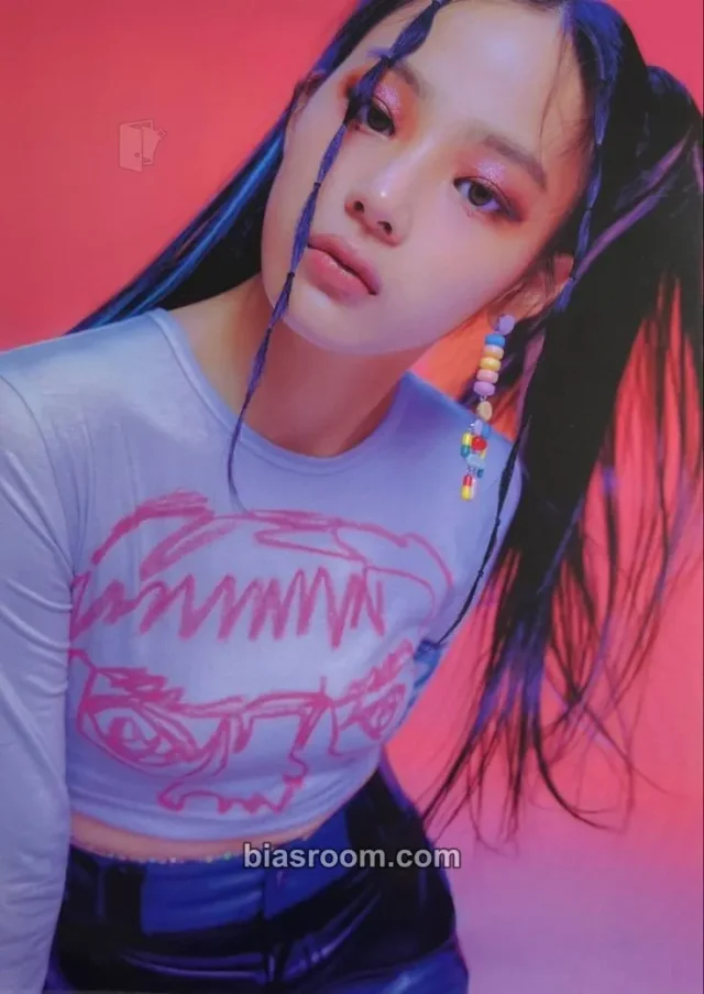 NewJeans - Minji - NewJeans 1st EP “New Jeans” Album mini poster poster set merch A version