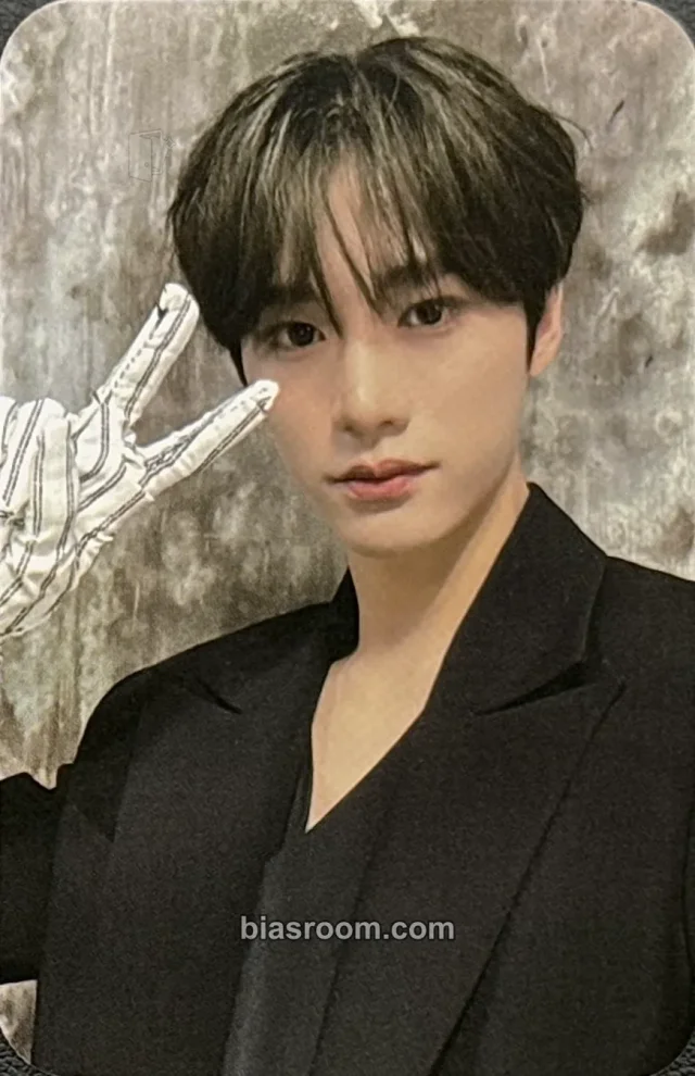 DKB - Lune - Autumn Album album photocard
