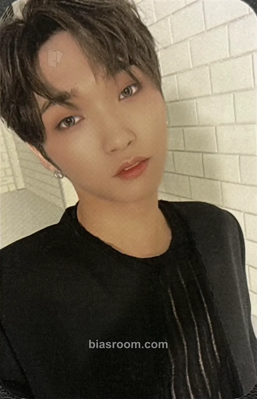 Yuku Autumn Photocard - DKB - DKB K-pop photocard