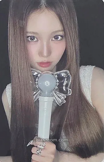 Jeong Saebi Set The Tempo Photocard - izna - izna K-pop photocard