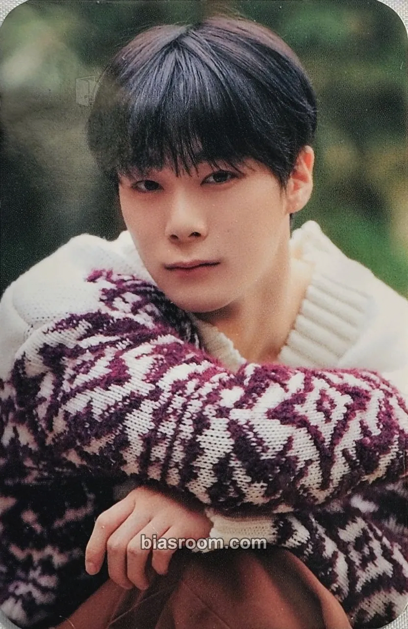 Moonbin ASTRO & ROROHA Lovely Christmas Pop Up 2020 in Japan Photocard - ASTRO - ASTRO K-pop photocard