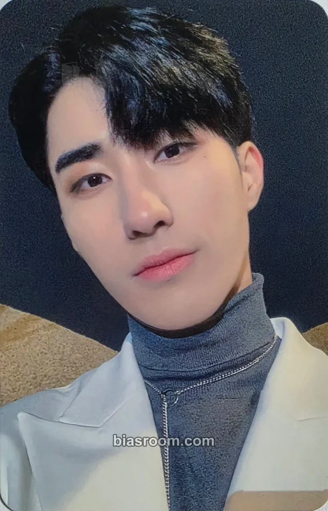 ONEWE - Harin - Planet Nine: Voyager Album whosfan cafe event