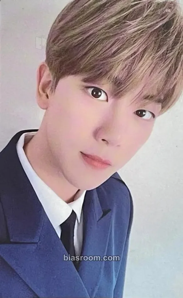 Golden Child - Ji Beom - Pump It Up Album album photocard C version