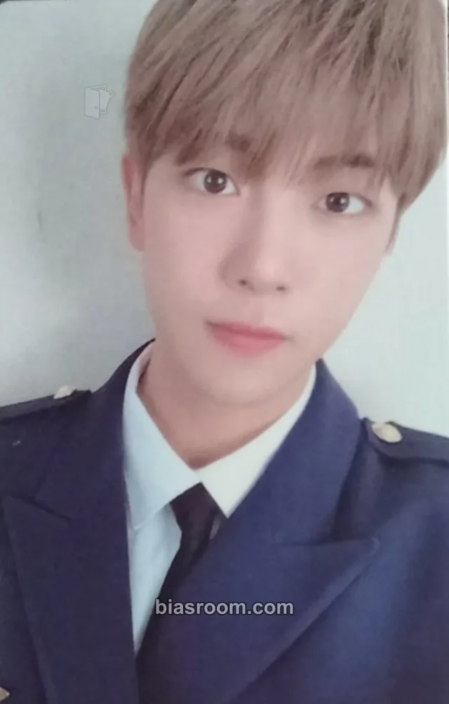 Golden Child - Ji Beom - Pump It Up Album album photocard C version