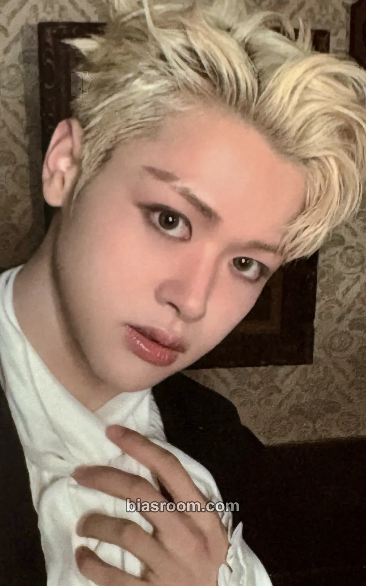 Ma Jingxiang Snowy Summer Photocard - CLOSE YOUR EYES - CLOSE YOUR EYES K-pop photocard