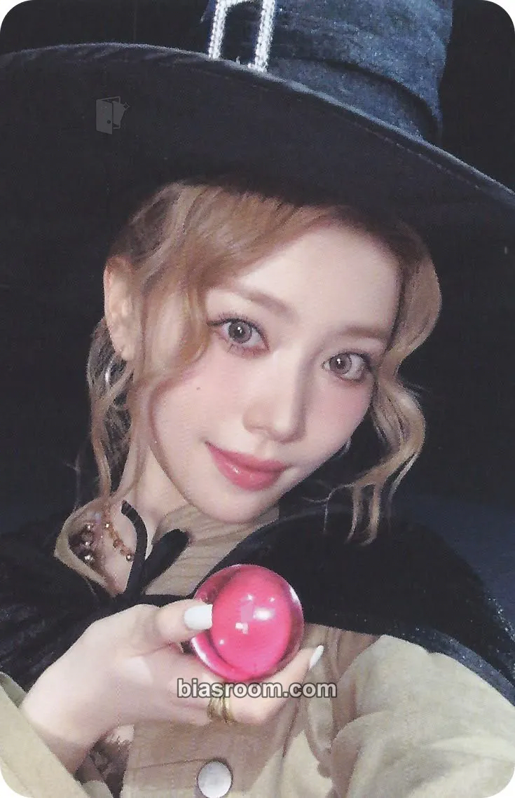 Xiaoting Crack Code Photocard - Kep1er - Kep1er K-pop photocard