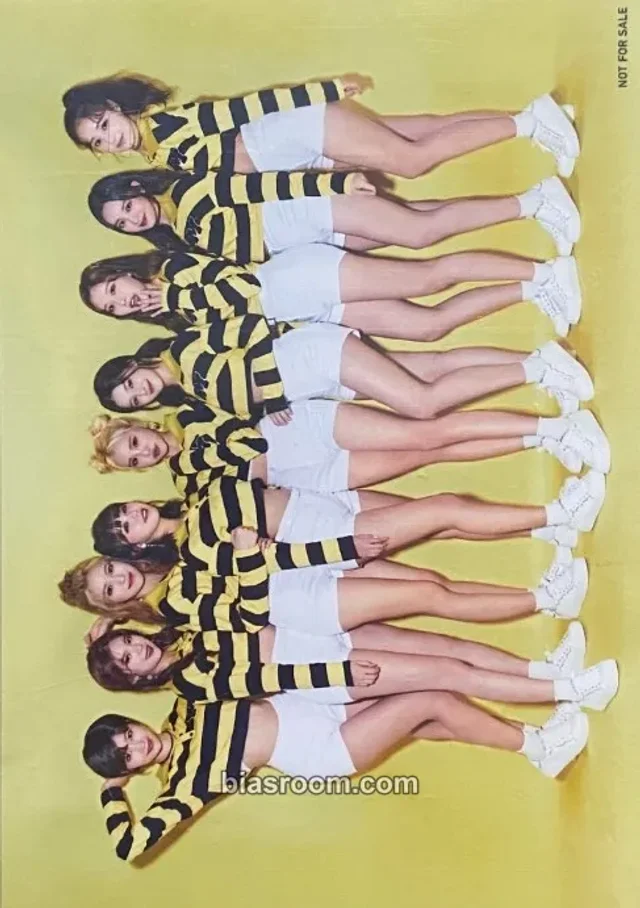 MOMOLAND - BAAM Album group japan first press only album photocard