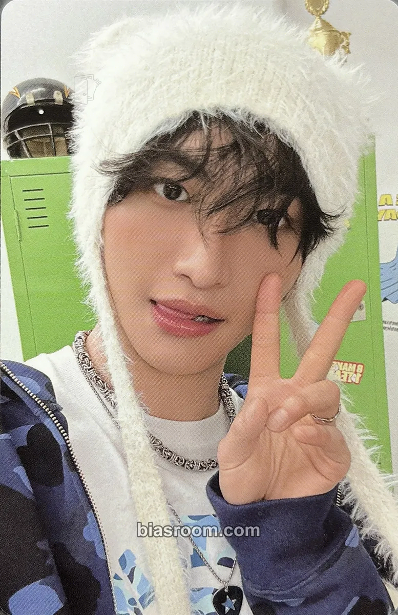 Seonghwa 7th Atiny Membership kit- My Ghosteez Besties Photocard - ATEEZ - ATEEZ K-pop photocard