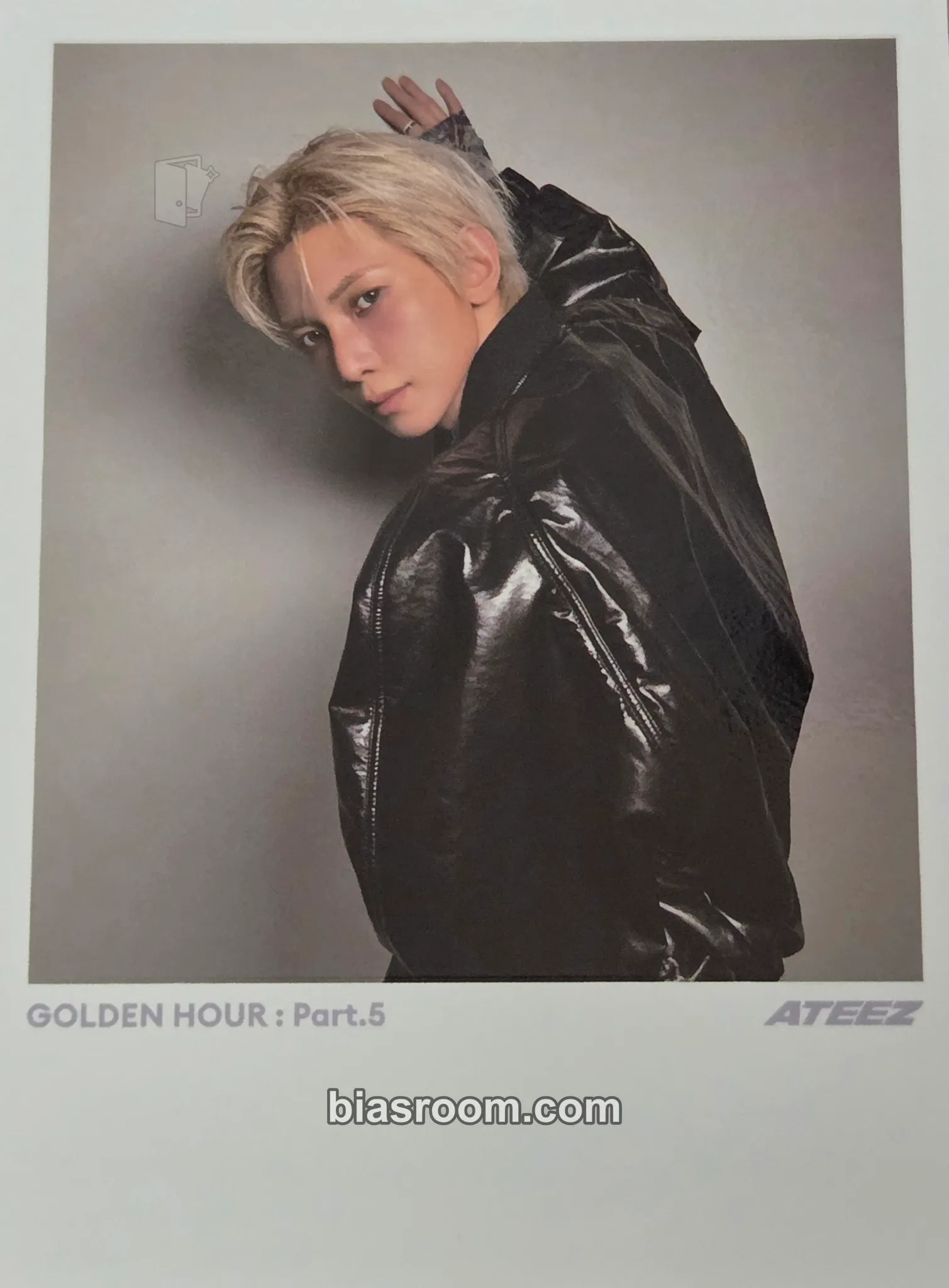 Yeosang GOLDEN HOUR : Part.5 Photocard - ATEEZ - ATEEZ K-pop photocard