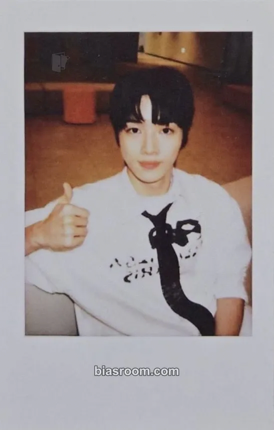 Sungchan Get A Guitar Photocard - RIIZE - RIIZE K-pop photocard